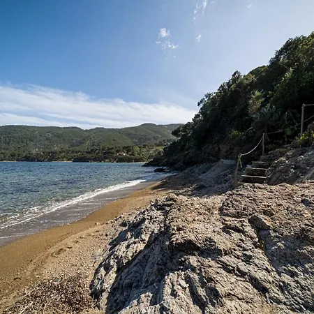 Дом отдыха Ray Каполивери